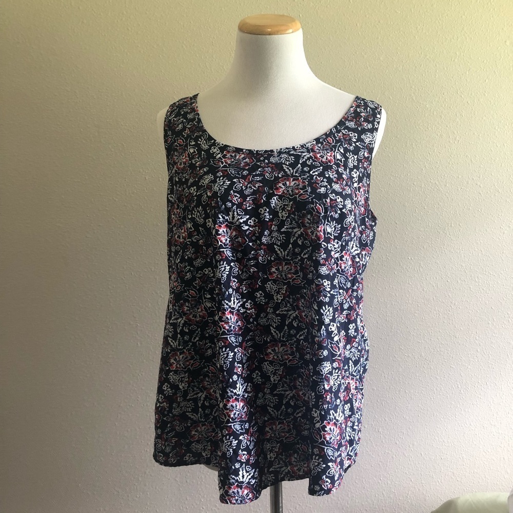 Faded glory sleeveless floral blouse​